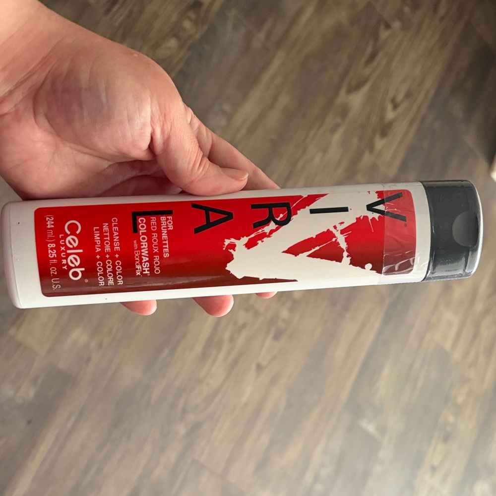 Celeb Luxury Viral Red Colorwash for Brunettes.